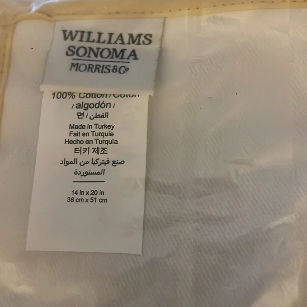 Morris & Co. x Williams Sonoma Outdoor Fruit Placemat